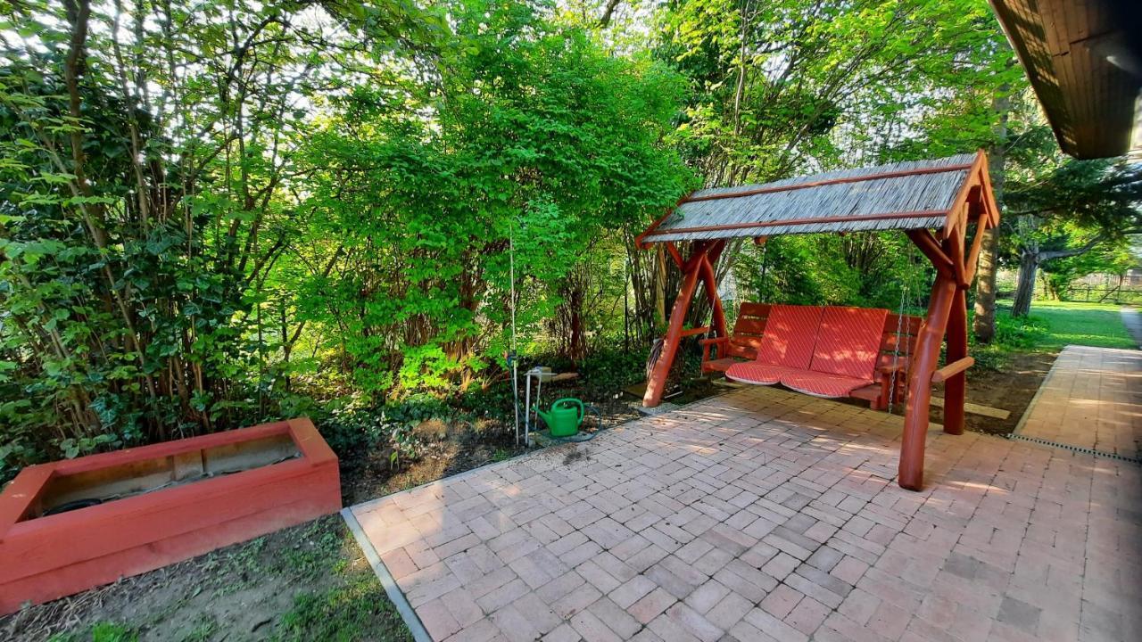 Biker Holiday Home Balatonakarattya Zewnętrze zdjęcie