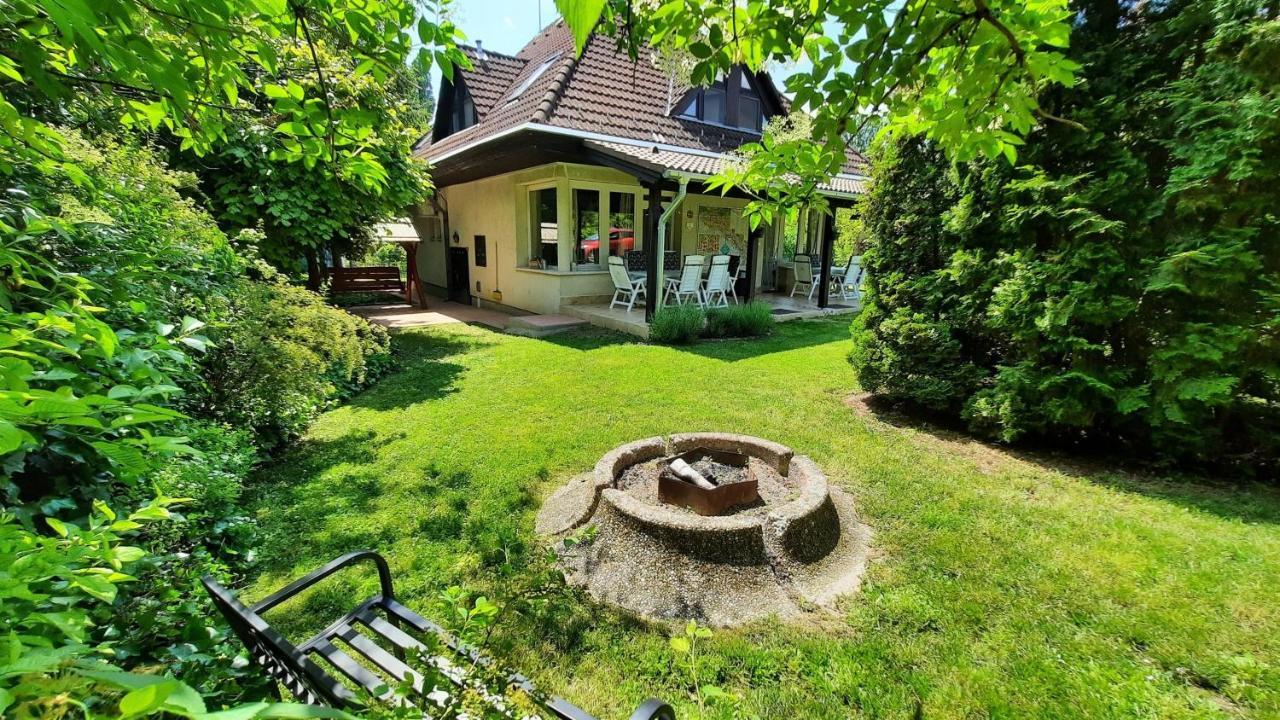 Biker Holiday Home Balatonakarattya Zewnętrze zdjęcie